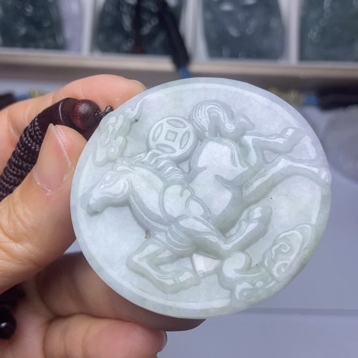 翡翠未镶嵌挂件翡翠