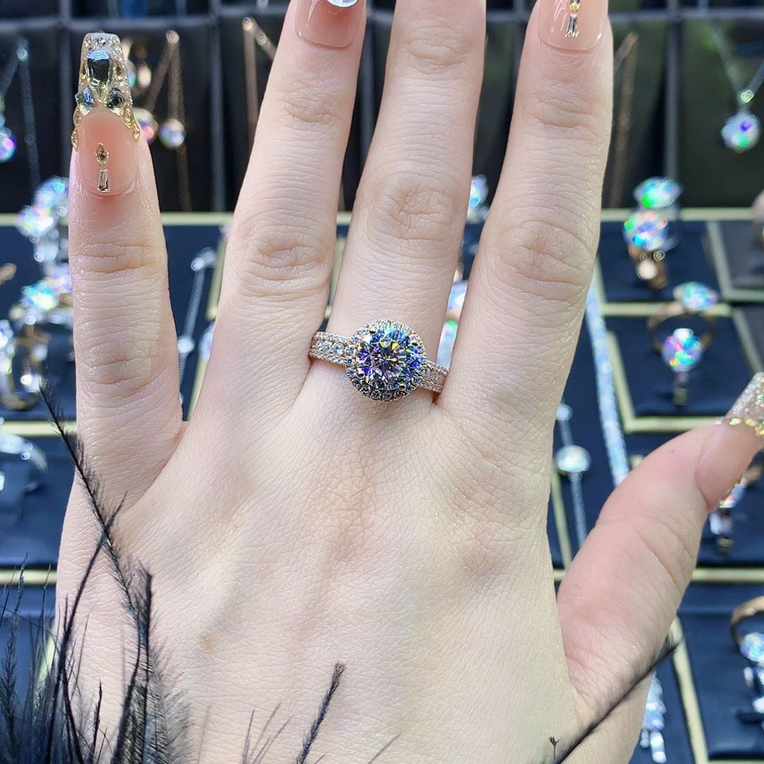 合成碳硅石（莫桑石）戒指/指环18K金镶嵌小****】