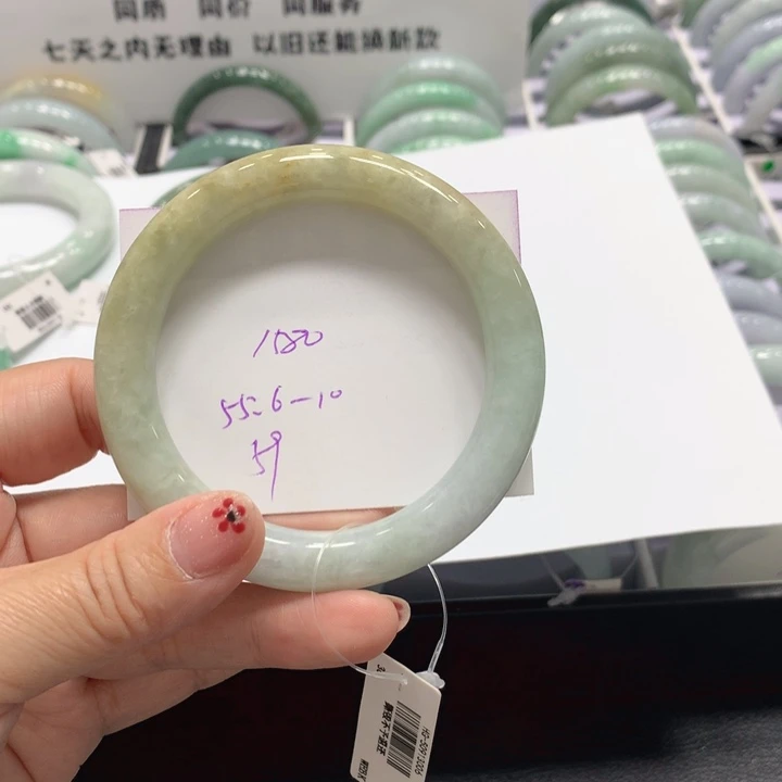 翡翠未镶嵌手镯59
