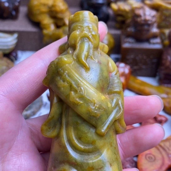 蛇纹石玉未镶嵌颈饰115