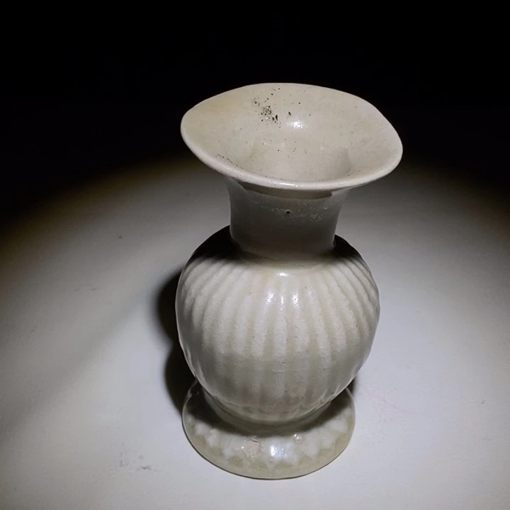 神***盾无纺布精选湖田窑小花瓶