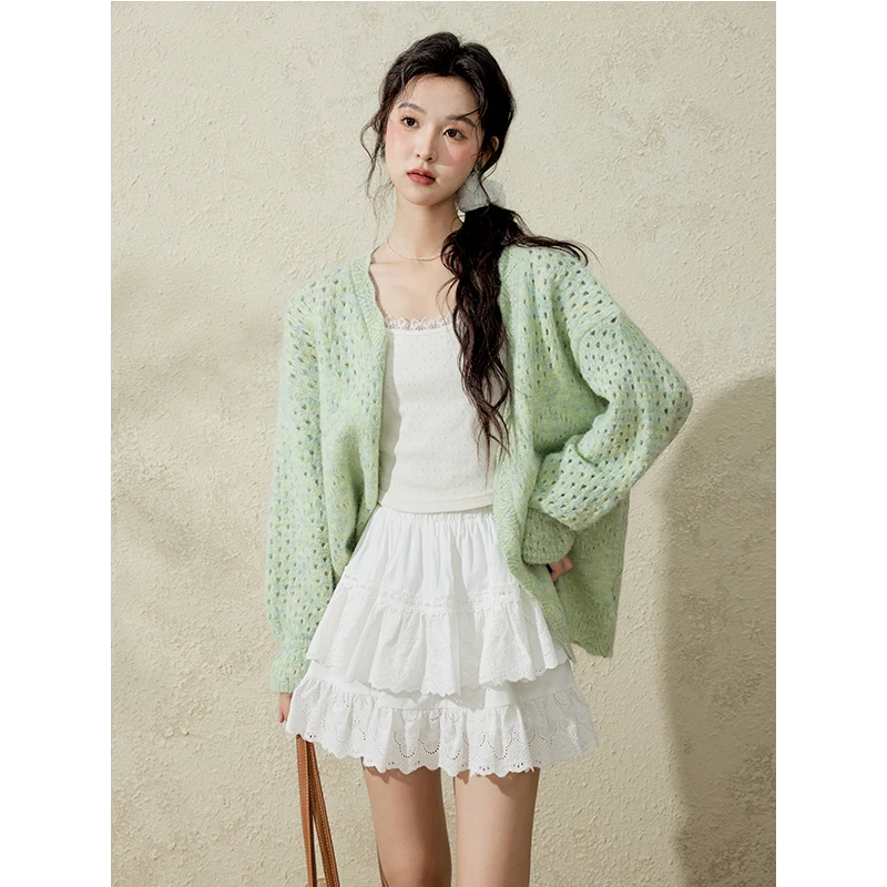 谜秀新品豆蔻绿开衫2025春马海毛镂空针织衫波浪通勤显瘦外搭时尚