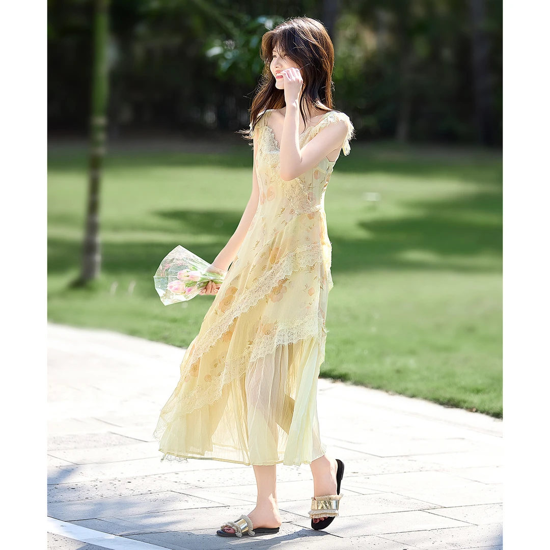 尚静欧若风蕾丝拼接网纱连衣裙2025夏季新款V领高腰中长裙吊带裙