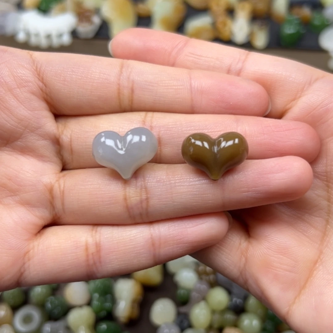 和田玉未镶嵌颈饰260一个多样性发其一