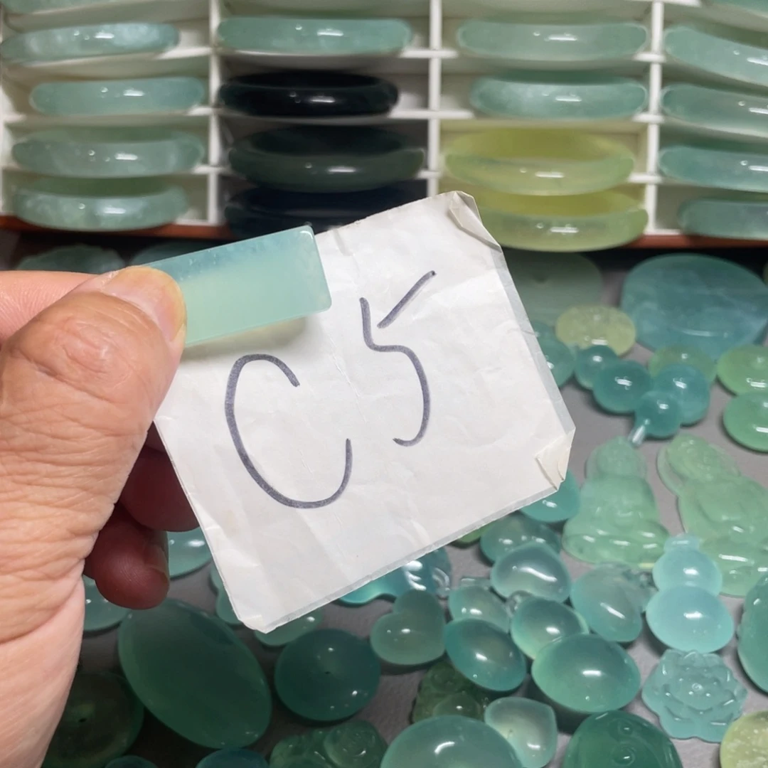 蛇纹石玉合金颈饰