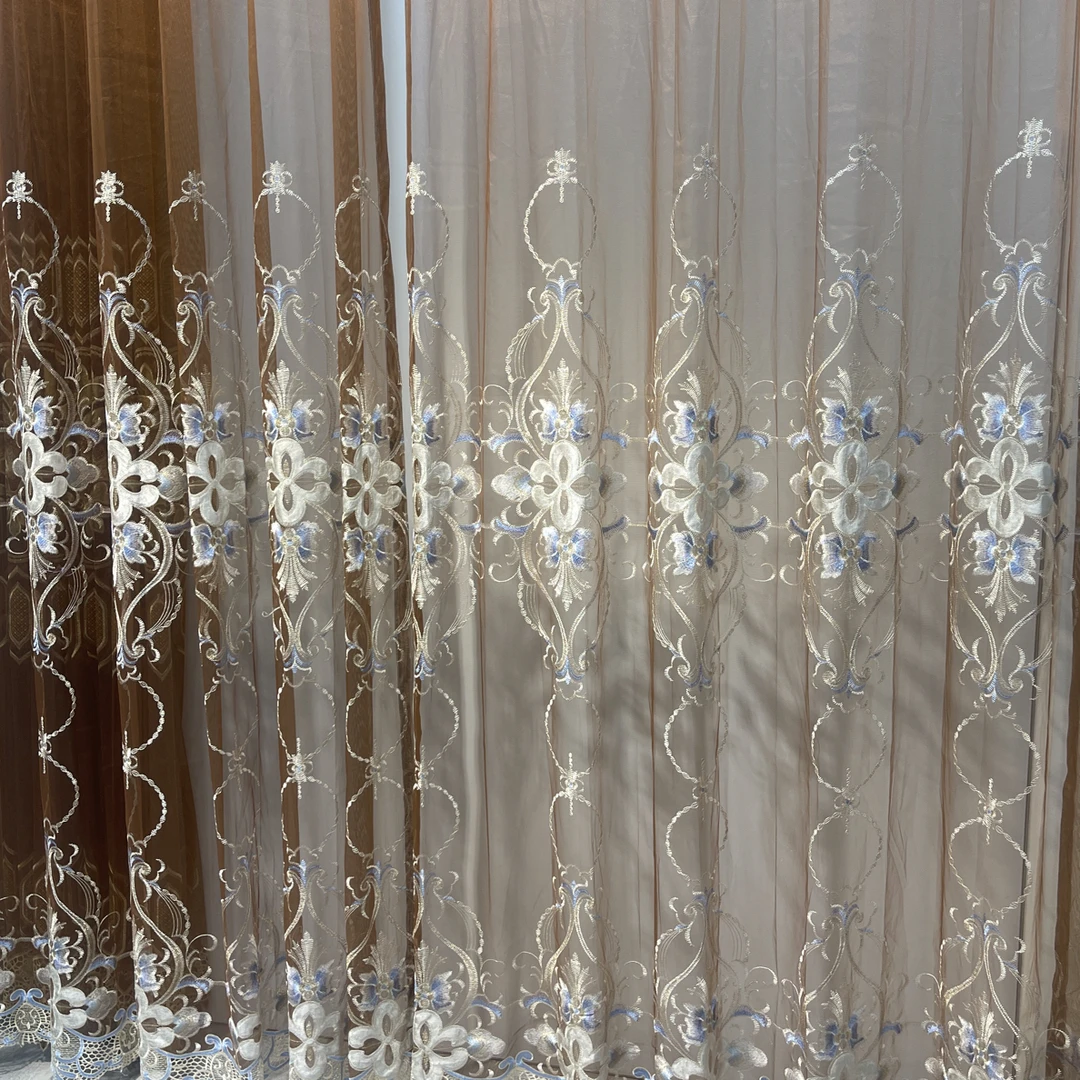 咖色重工刺绣窗纱窗帘