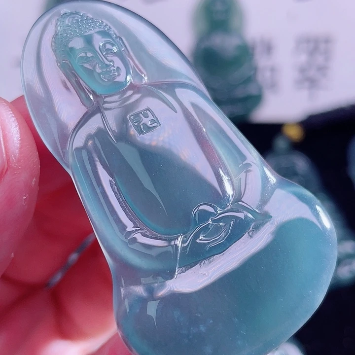翡翠未镶嵌颈饰9999999999