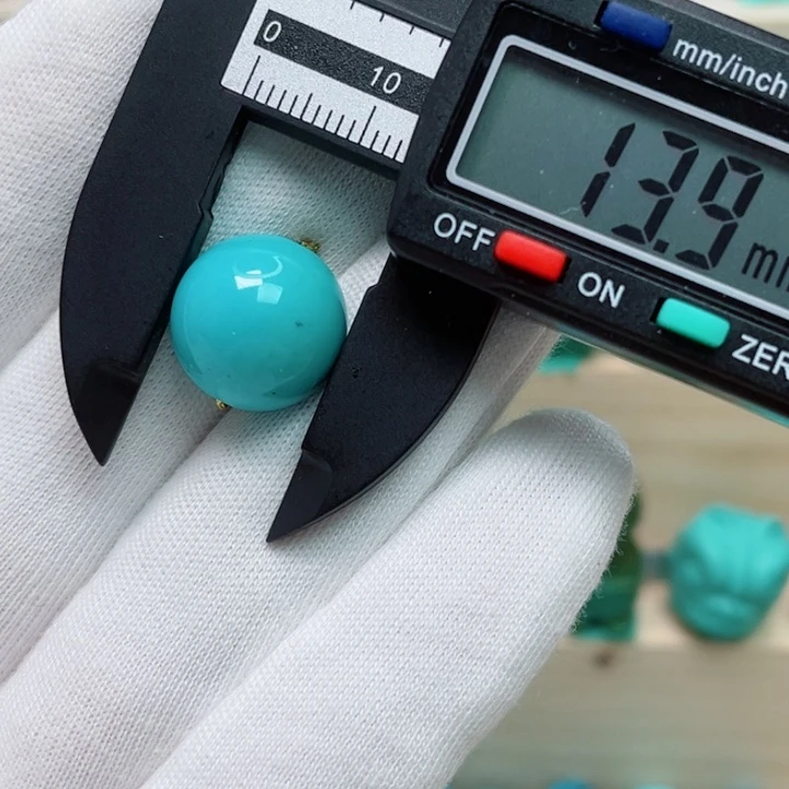 绿松石珠宝未镶嵌