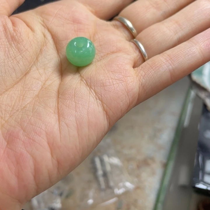 大***督定制翡翠未镶嵌边角料