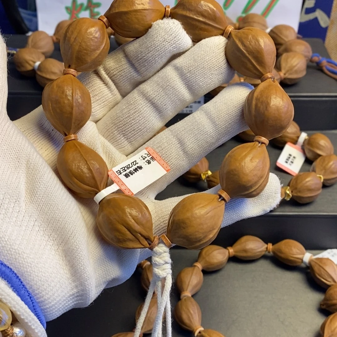 戴***斯手串/手链橄榄核梅林铁核22/28左右