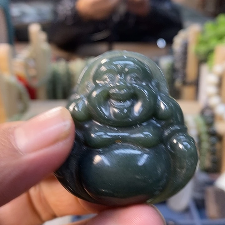 和田玉（糖玉）未镶嵌挂件