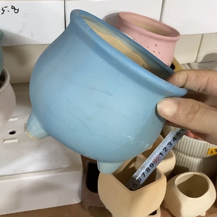 摆件陶陶盆有孔 瑕疵介意勿拍