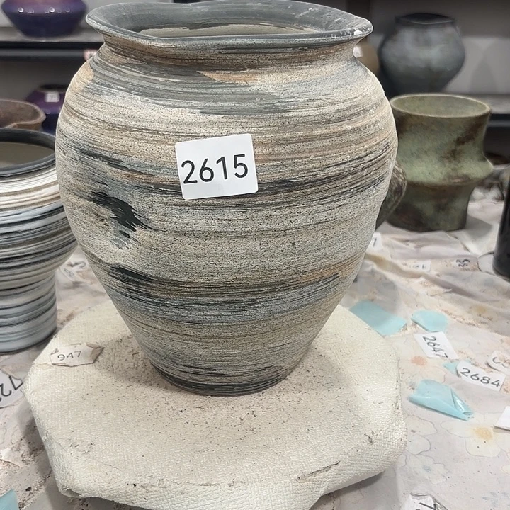 摆件高25，口14，无孔2615