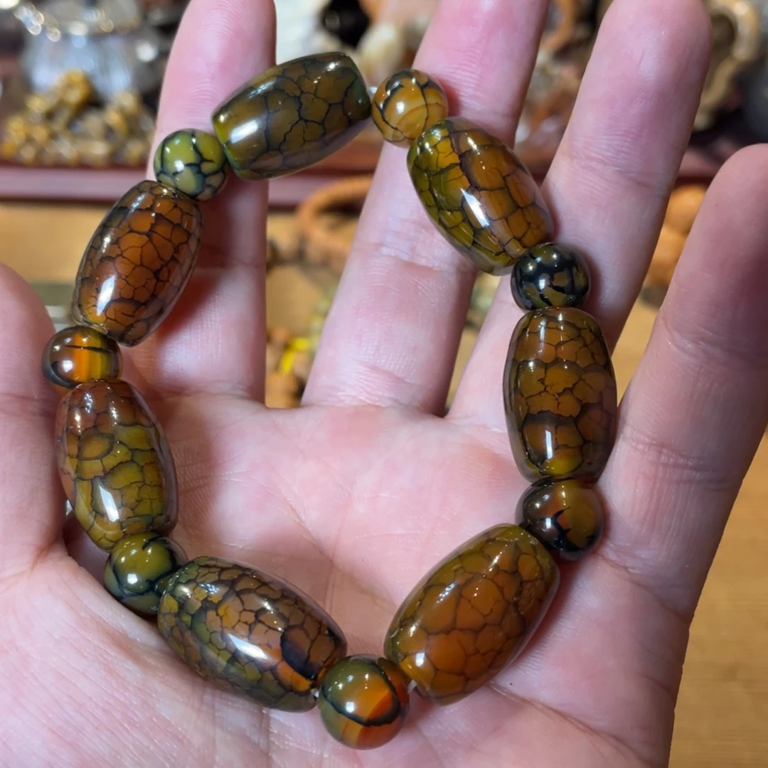 手串哈哈哈哈哈吃吧