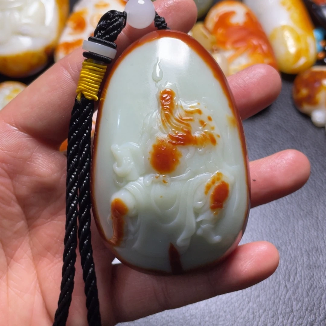 和田玉未镶嵌颈饰