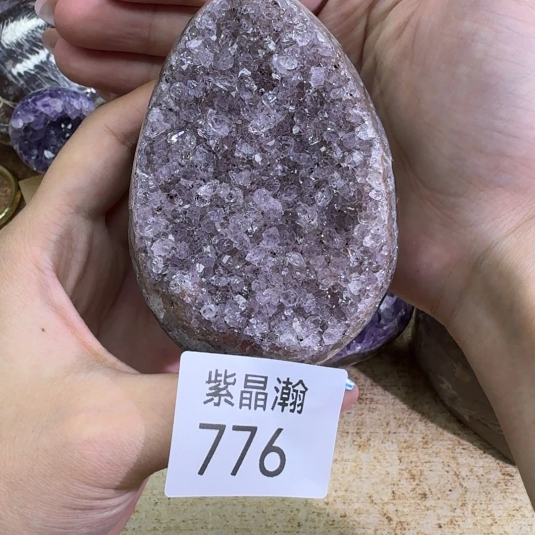 未镶嵌水晶大型摆件（非配饰）