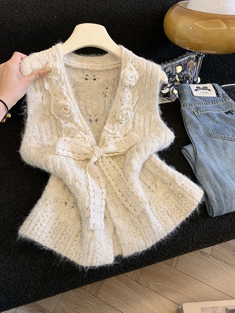 韩版高端绝美小香风针织马甲女新款时髦气质显瘦镂空立体花朵毛衣