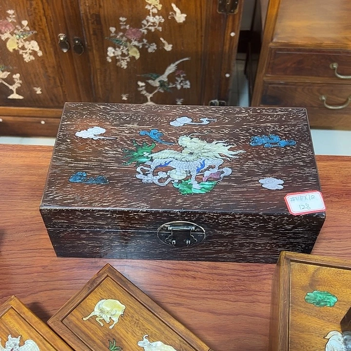 多***斗木紫檀麒麟盒子木木