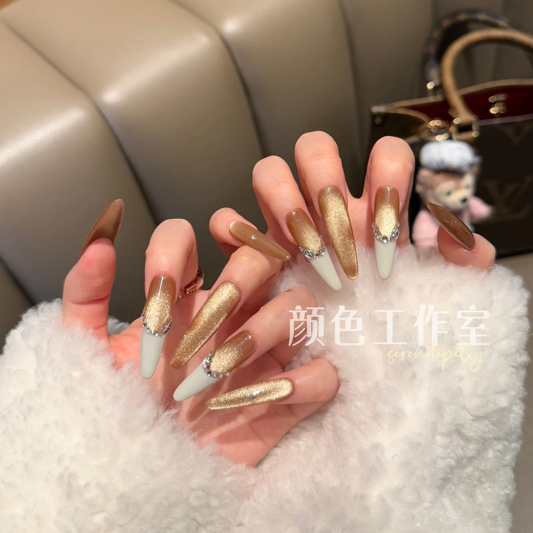 【玛德琳】秋冬氛围感金色猫眼蓝色法式气质高级感贵气手工穿戴美甲