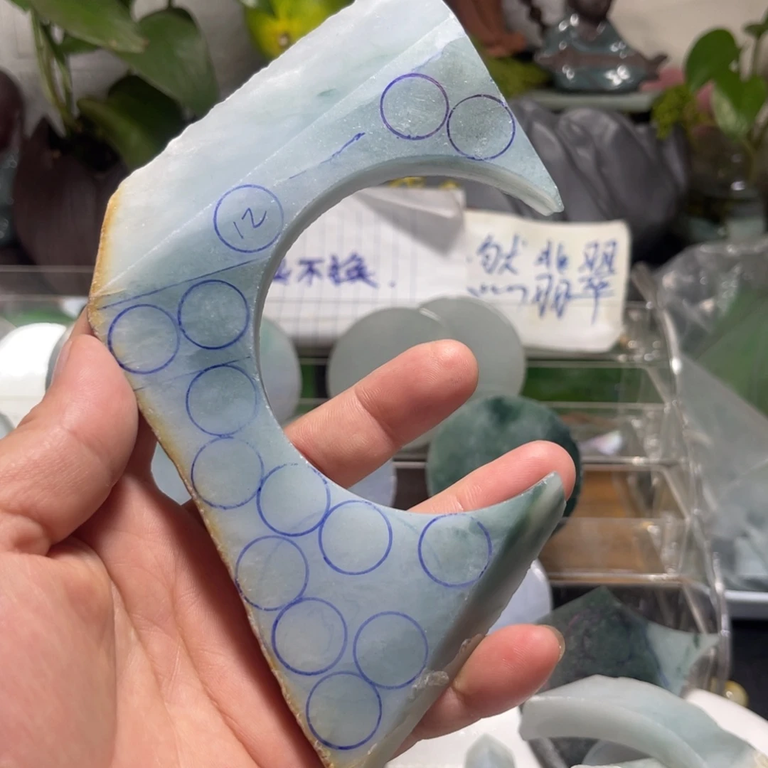 外***空裸石翡翠翡翠毛料