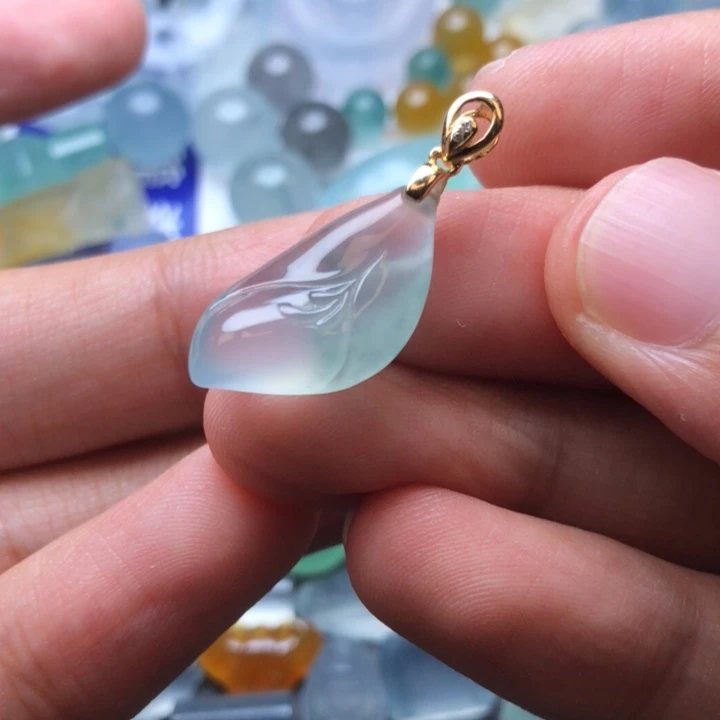 未镶嵌定制翡翠挂件