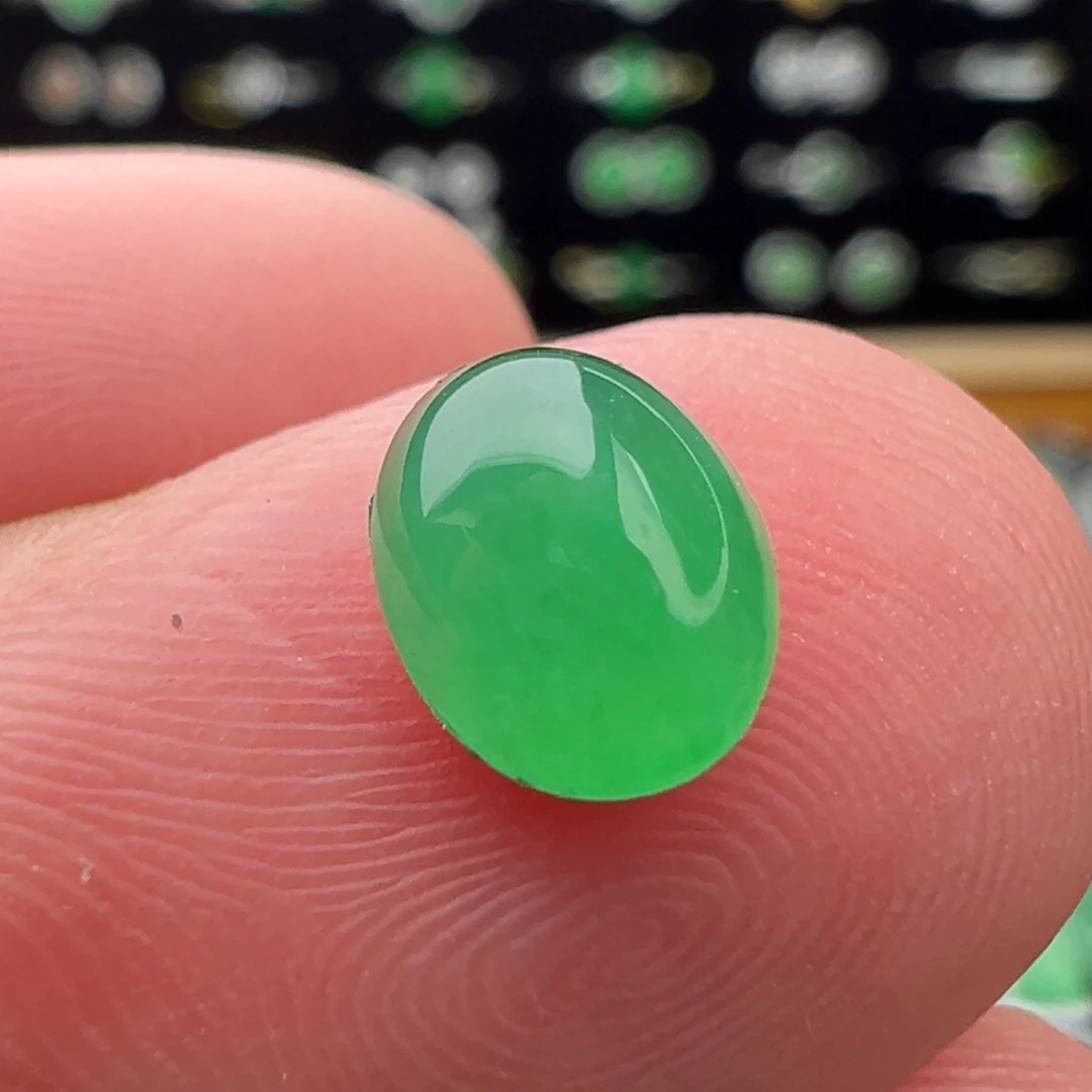 翡翠未镶嵌颈饰蛋面8