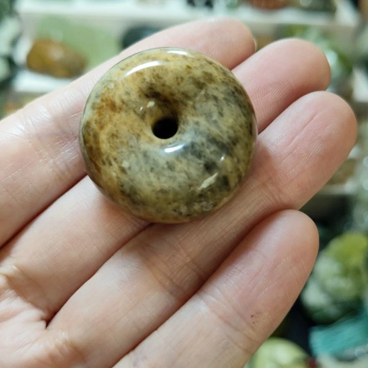 岫玉平安扣未镶嵌