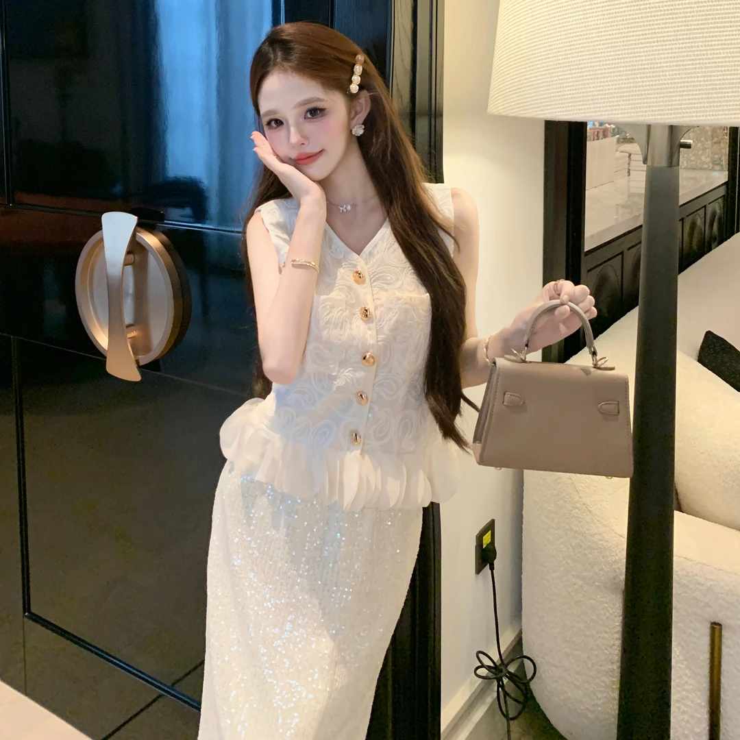 小香风花瓣亮片马甲背心女夏季法式独特无袖小上衣高级感绝美衬衫