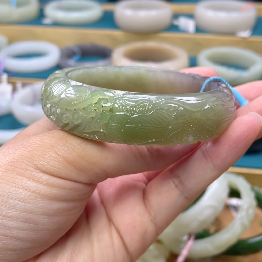 和田玉手镯未镶嵌74