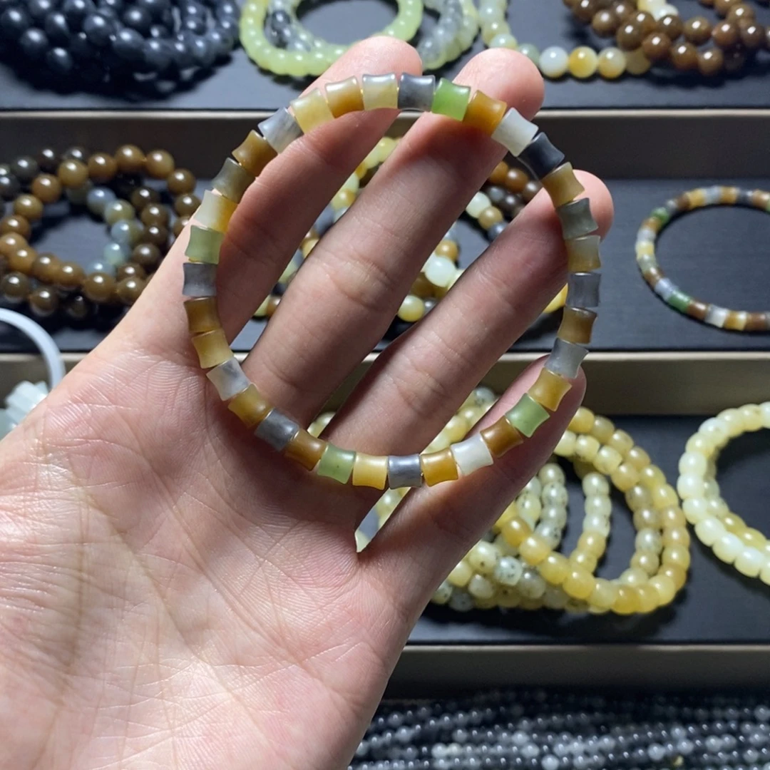 和田玉未镶嵌手链