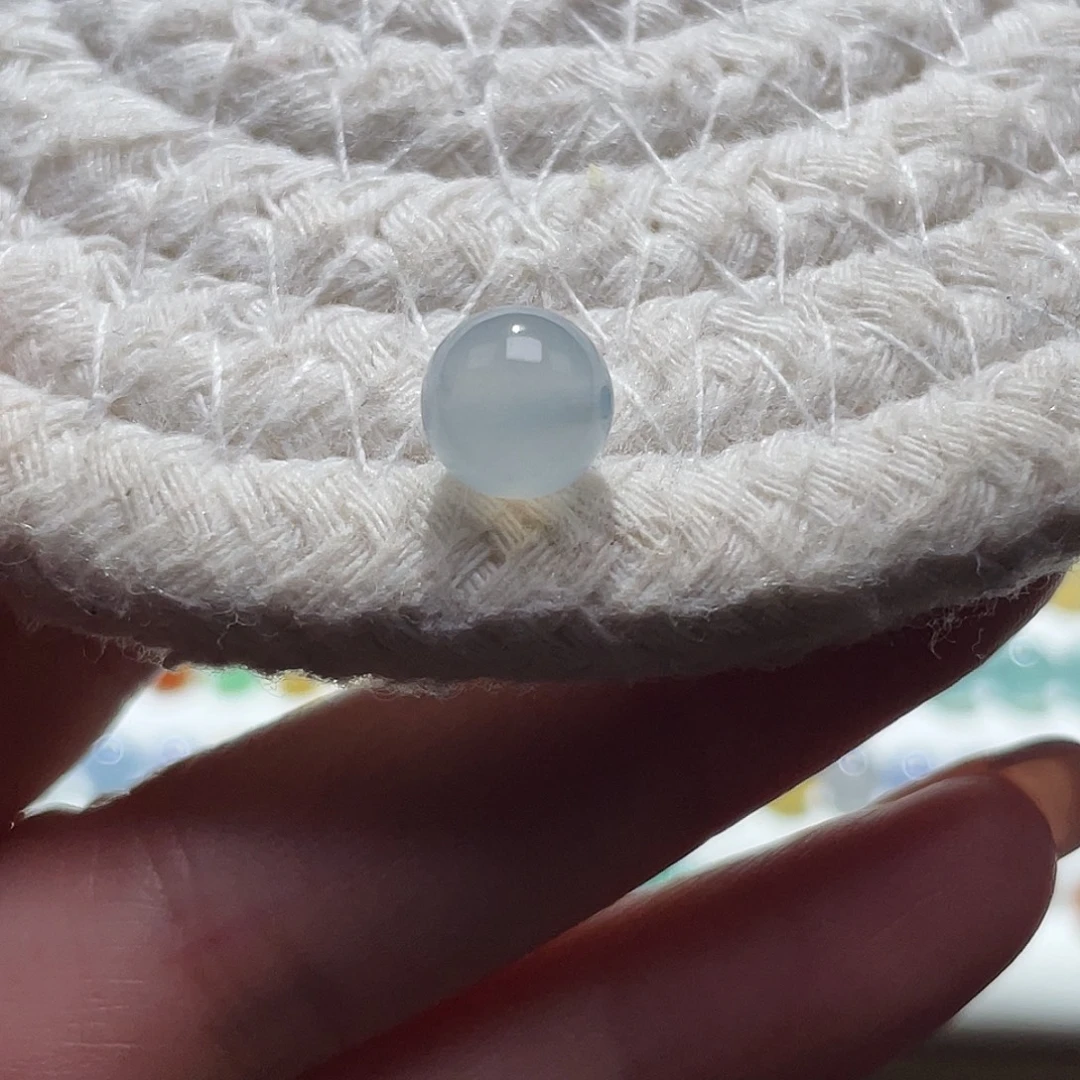 定制翡翠未镶嵌卡7.8