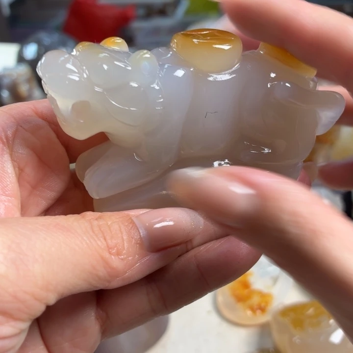 钱***福玛瑙/玉髓未镶嵌吊坠(不含链)