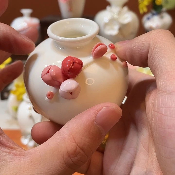 其他手工陶瓷精致摆件