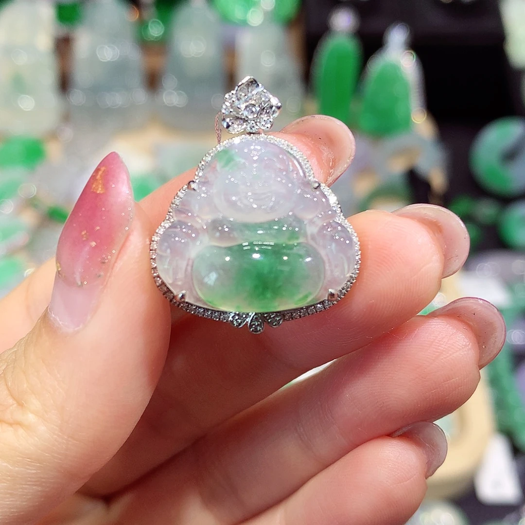 翡翠18K金镶嵌颈饰佛