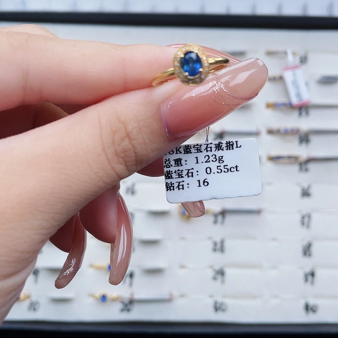 蓝宝石戒指18K金镶嵌乳****店
