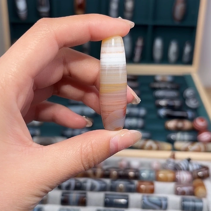 玛瑙/玉髓合金珠宝奇石