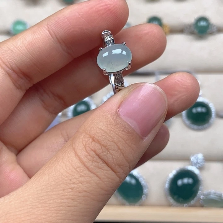 翡翠未镶嵌戒指戒指