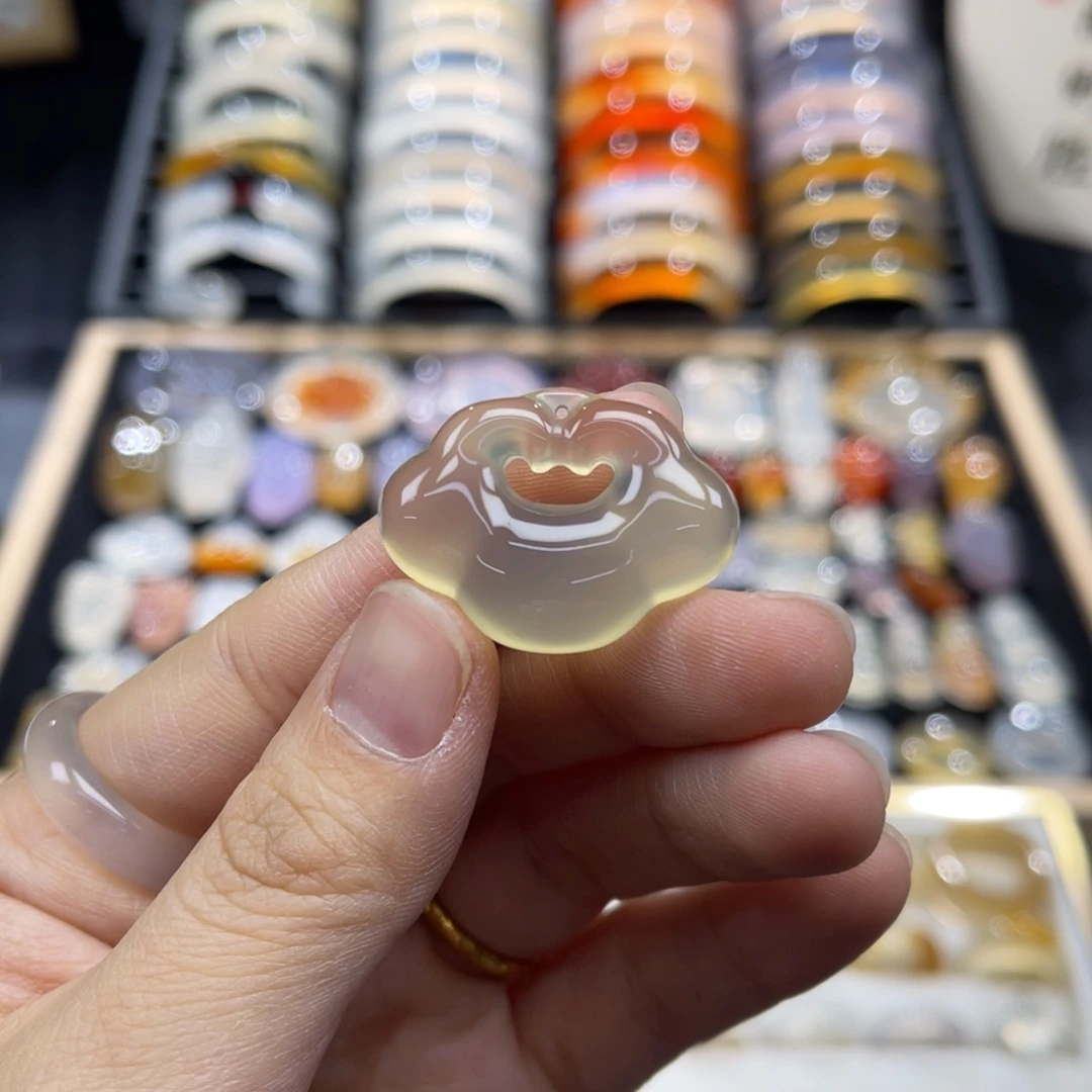 玛瑙/玉髓未镶嵌颈饰