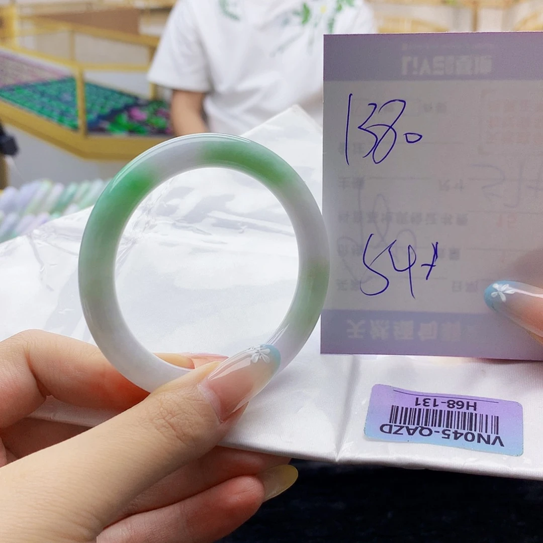 翡翠手镯未镶嵌00……