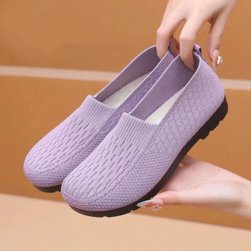 老北京布鞋女中老年妈妈鞋浅口时尚运动平底老人网面防滑飞织女鞋