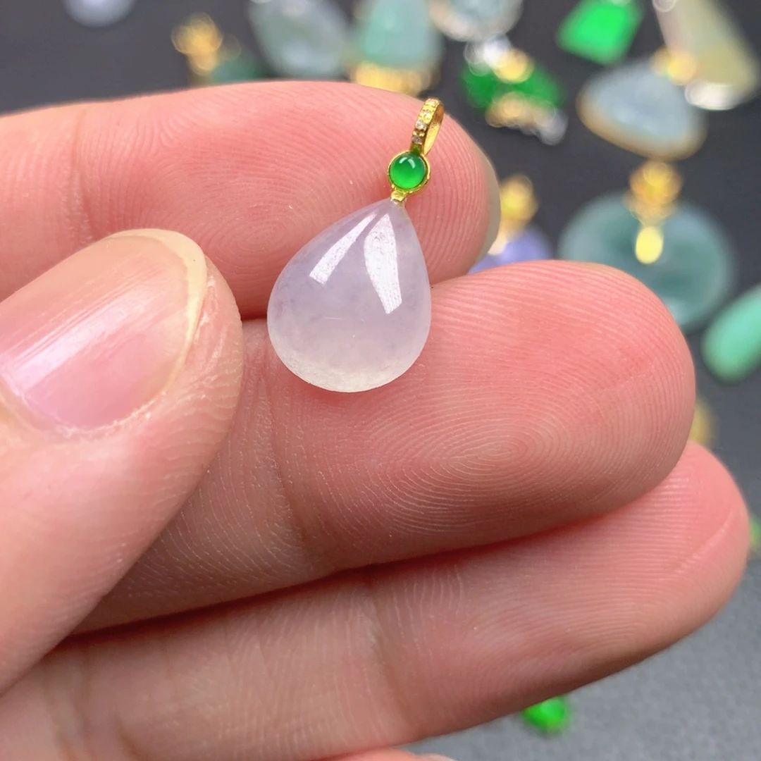 【闪购商品】颈饰18K金镶嵌翡翠翡翠