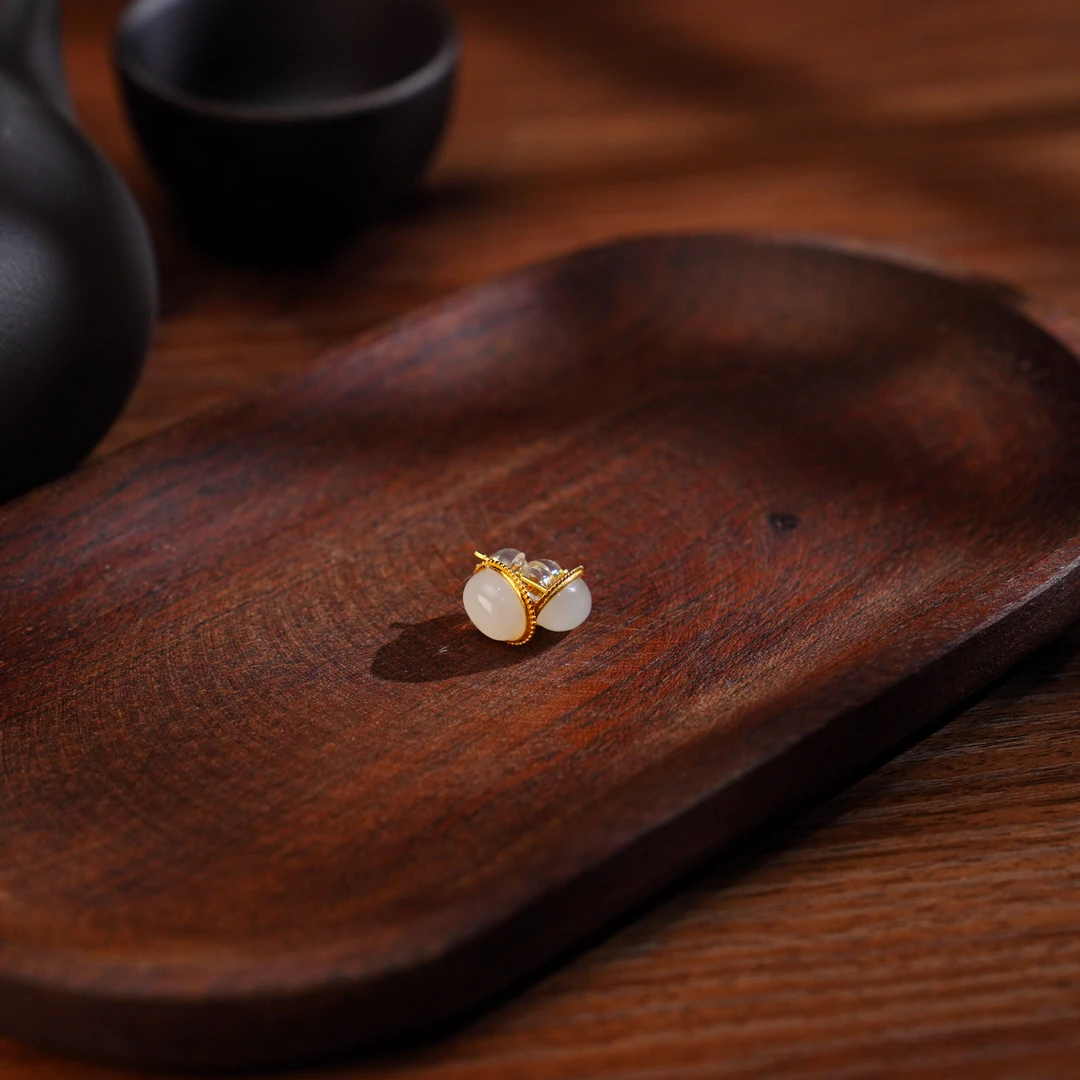 【睿泽鉴宝】S925和田玉白玉蛋面耳钉9*7*4mm YLL0275