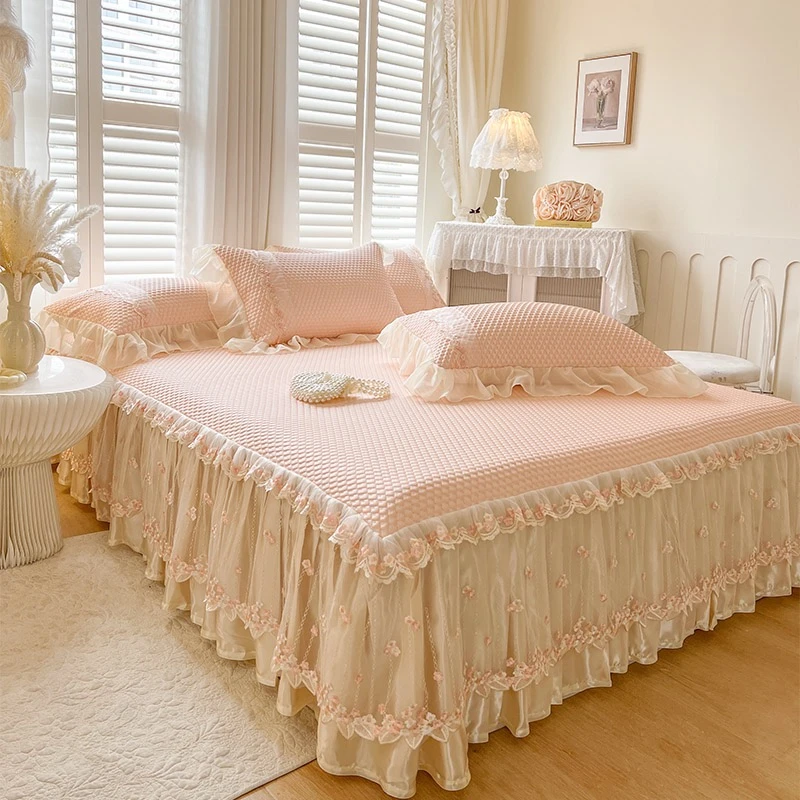 2025新款法式高级冰豆豆床裙三件套公主风防滑床