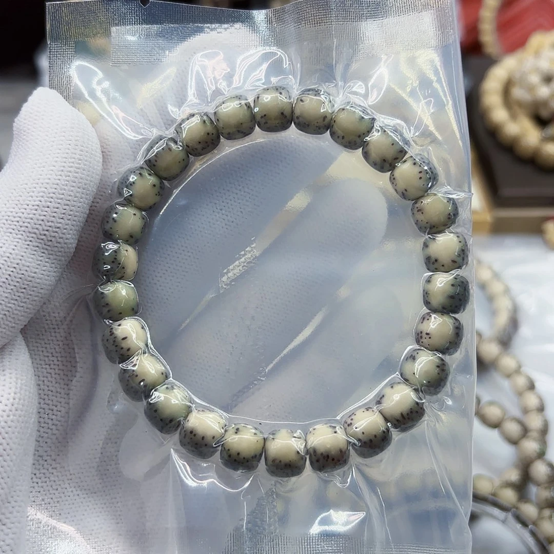 星月菩提吊坠河豚