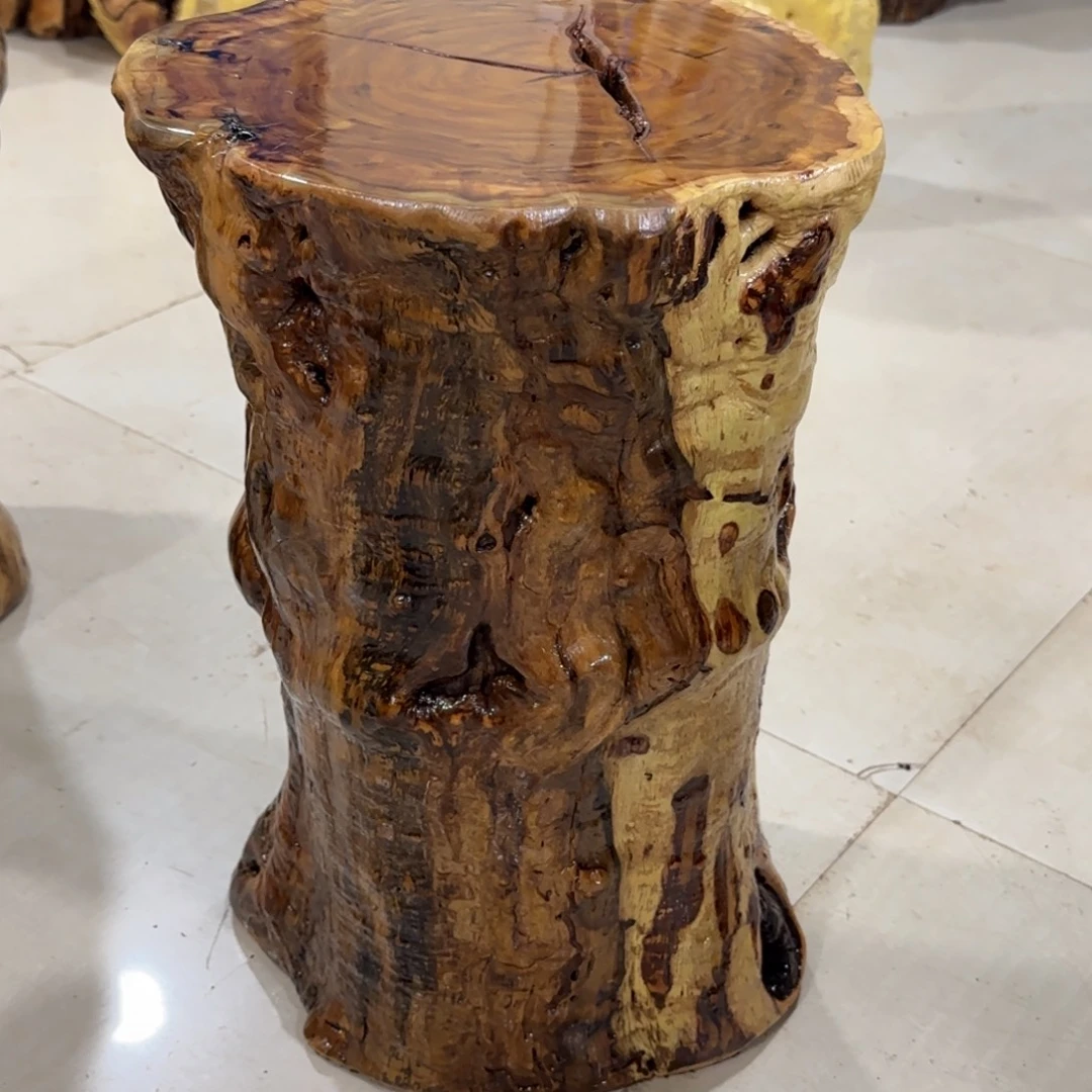 李***平龙纹鸡心枣木手工艺品