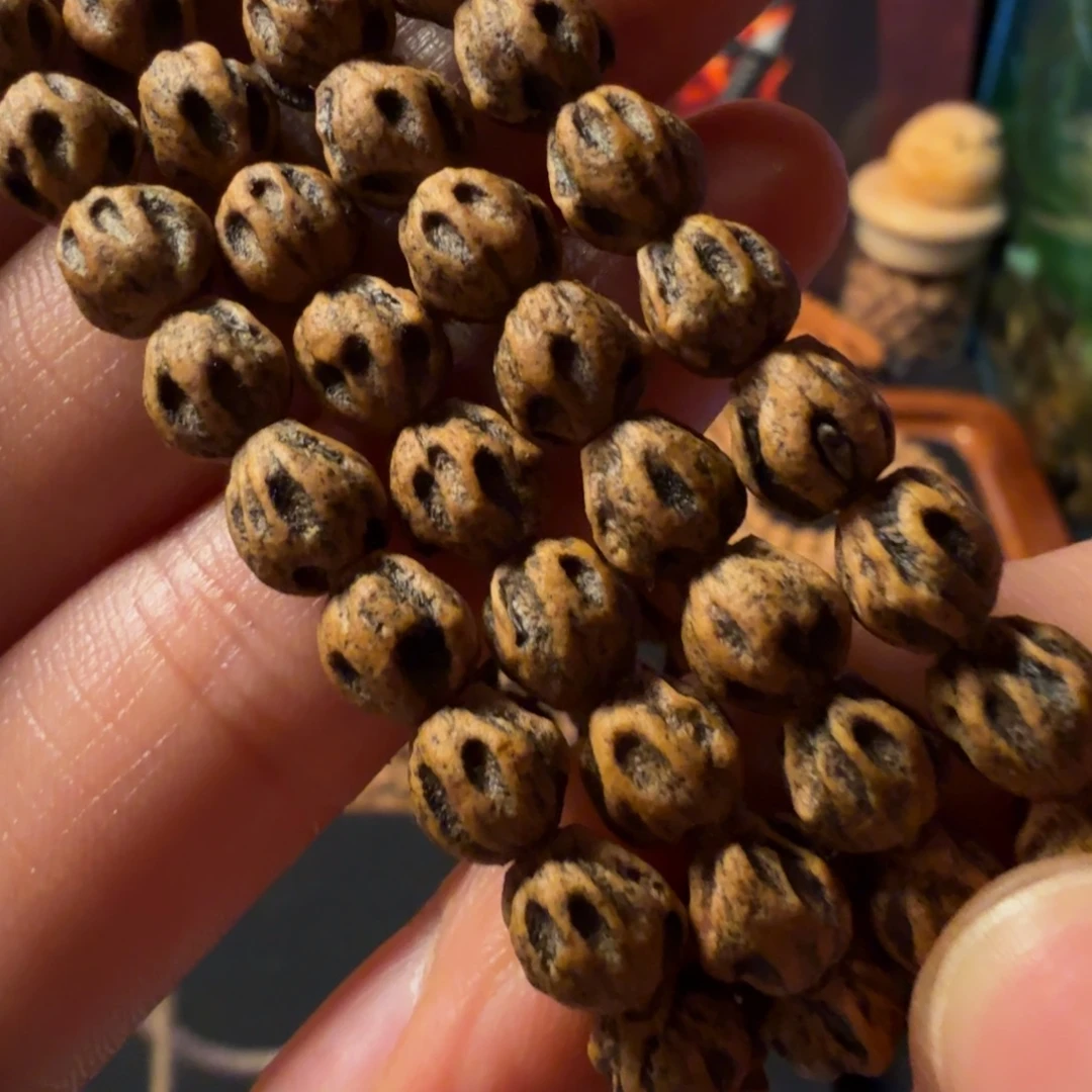 j***5吊坠柏香籽/百香籽