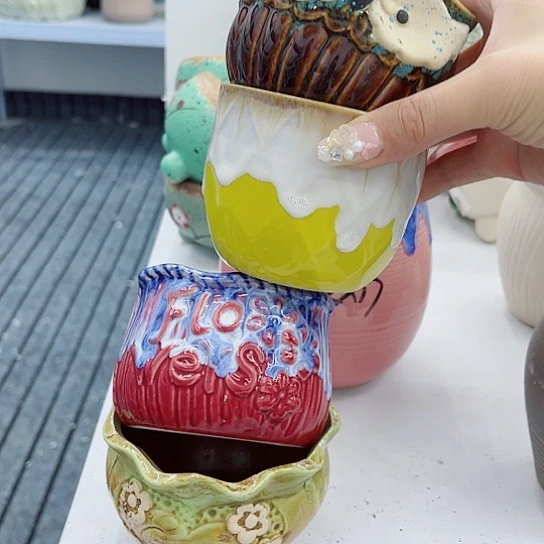 多肉绿植陶瓷花盆9.9包邮，有空