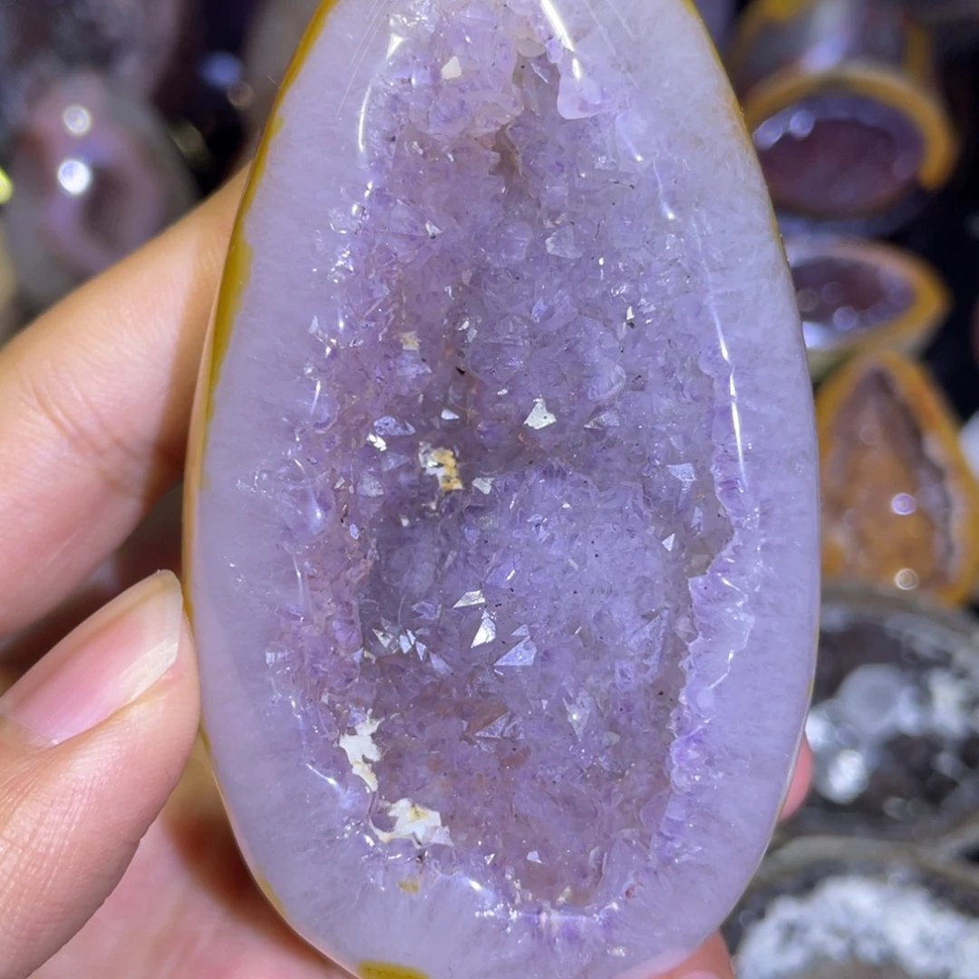 水晶大型摆件未镶嵌