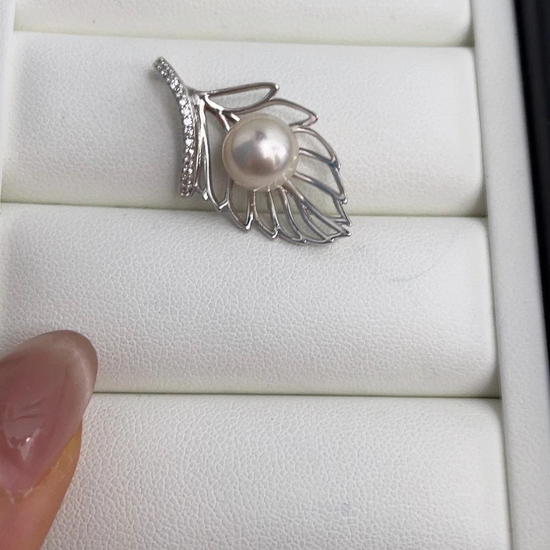 颈饰银S925镶嵌海水珍珠