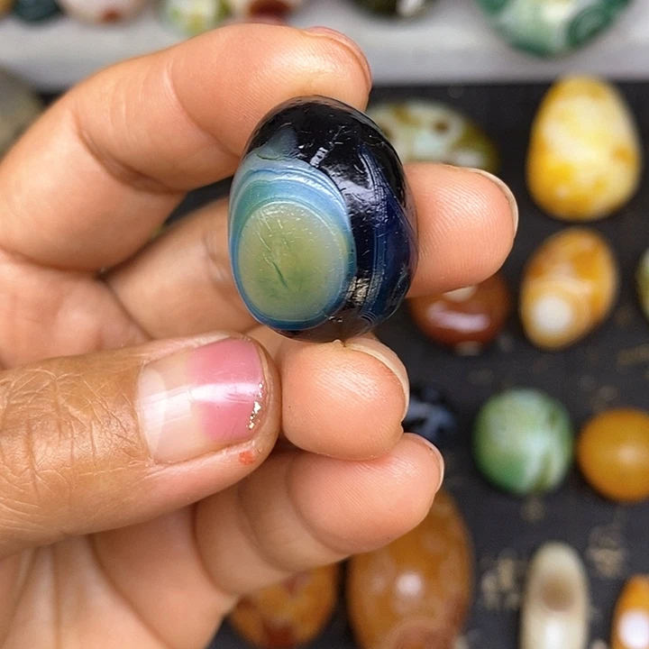 花眼玛瑙奇石饰品